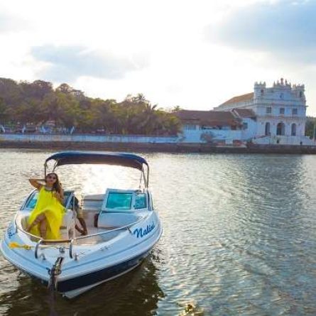 speedboat-232 yacht-in goa