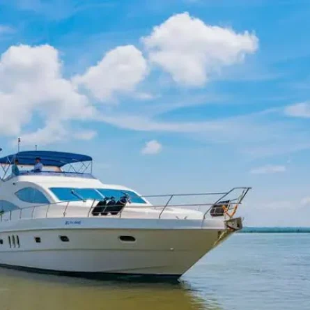 MAJESTY 66 yacht in goa