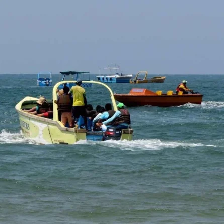 speed boat ride goa